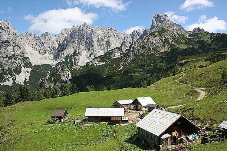 Haus Schlager "Dasappartement" Annaberg im Lammertal Luaran gambar